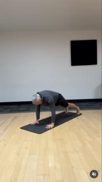 Iso Push-up Sequence